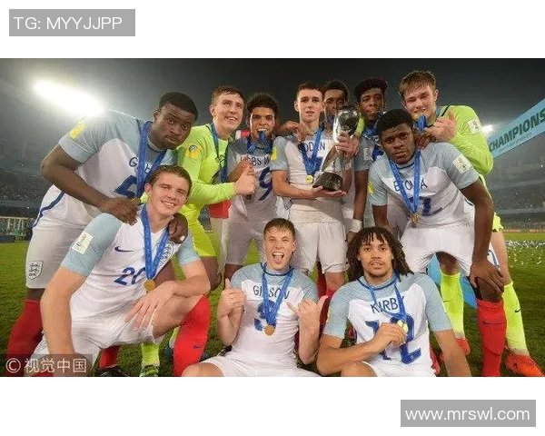 巴西与英格兰U17青少年足球对决精彩回顾与分析 巴西与英格兰U17青少年足球对决精彩回顾与分析